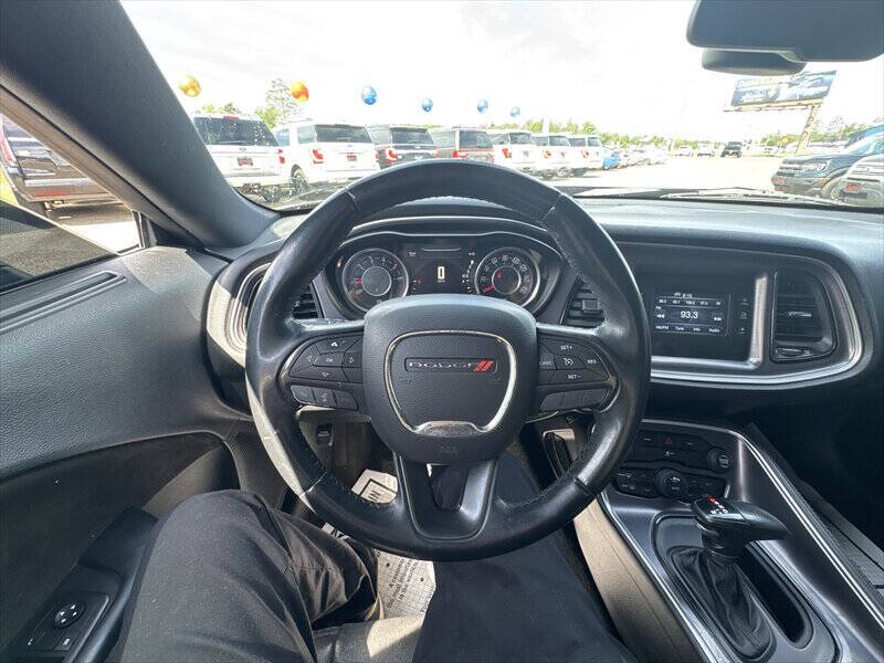 2015 Dodge Challenger SXT