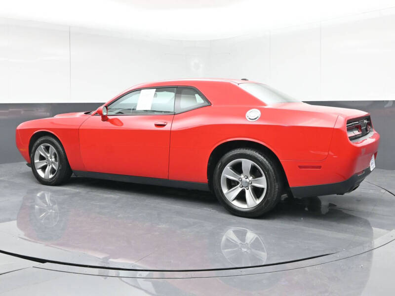 2017 Dodge Challenger SXT