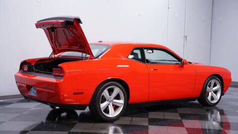 2008 Dodge Challenger SRT8
