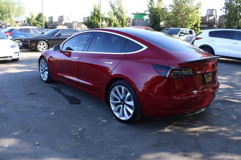 2018 Tesla Model 3 Performance