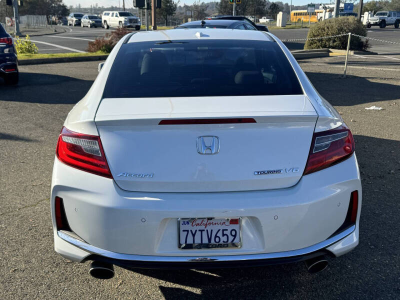 2017 Honda Accord Touring