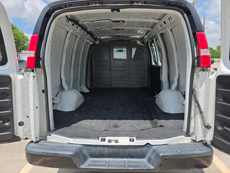 2019 Chevrolet Express 2500