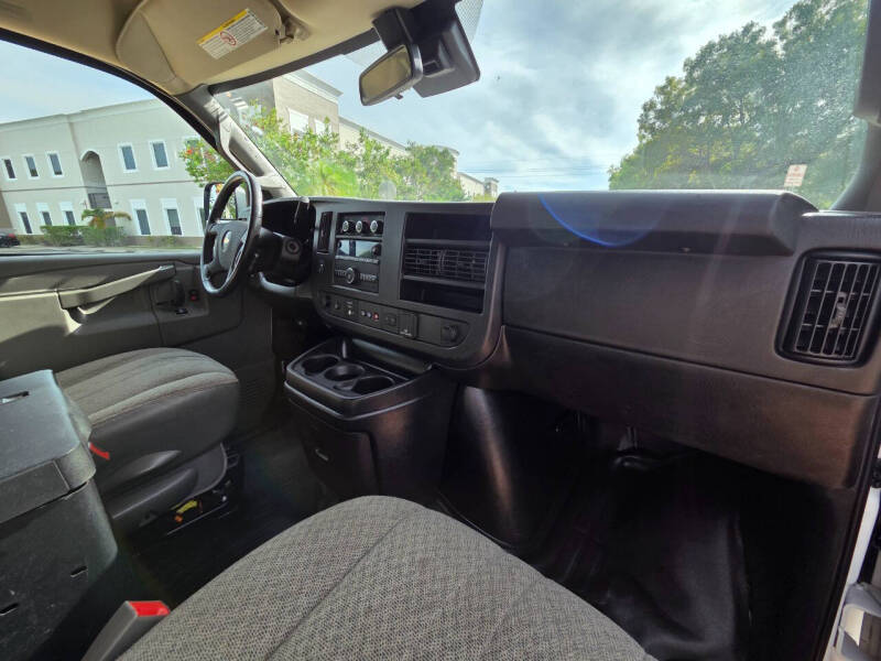 2020 Chevrolet Express 2500