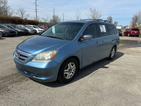 2005 Honda Odyssey for sale at Mr. Auto in Hamilton OH