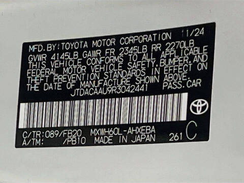 2024 Toyota Prius LE
