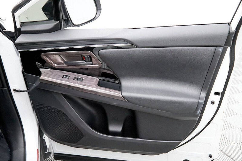 2023 Toyota bZ4X XLE