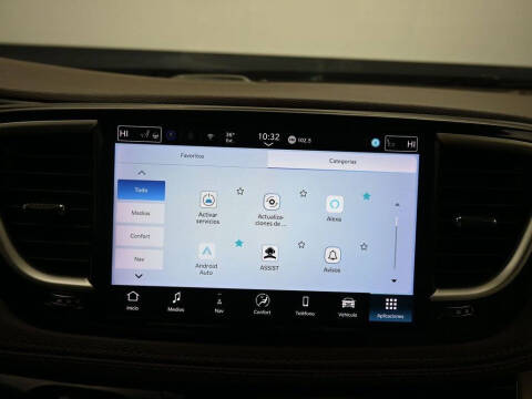 2021 Chrysler Pacifica Hybrid Touring L