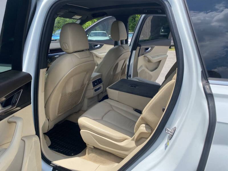 2017 Audi Q7 2.0T quattro Premium Plus