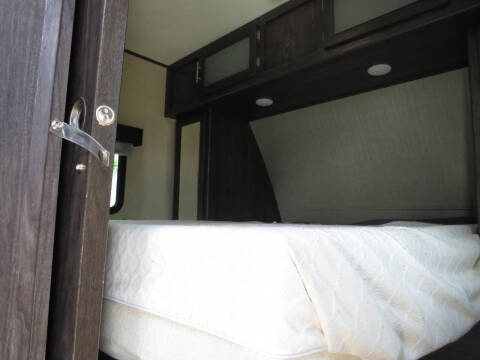 2018 Keystone RV DUTCHMAN
