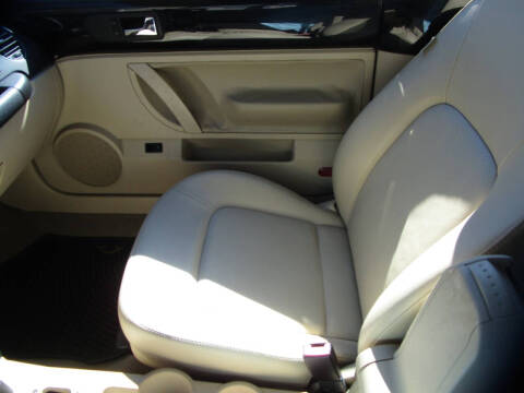 2008 Volkswagen New Beetle Convertible SE