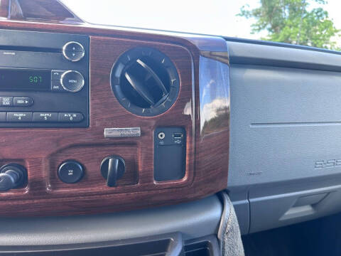 2010 Ford E-Series