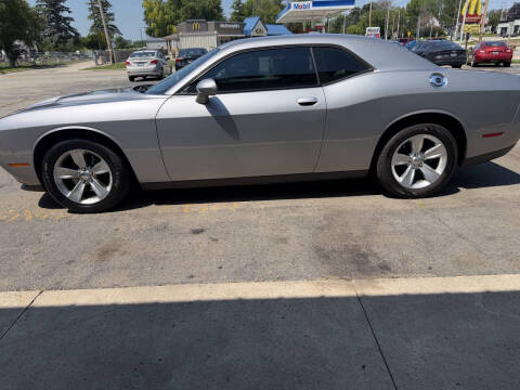 2015 Dodge Challenger SXT