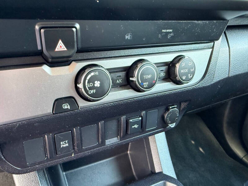 2021 Toyota Tacoma SR