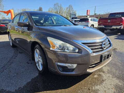 2013 Nissan Altima for sale at JD Motors in Fulton NY
