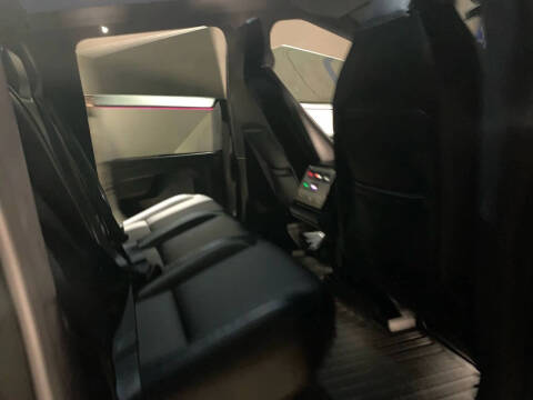 2024 Tesla Cybertruck