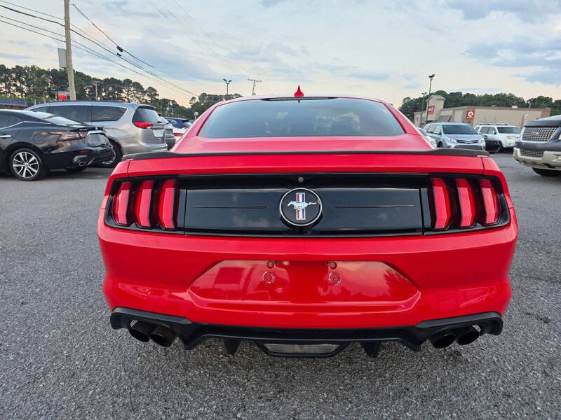 2021 Ford Mustang EcoBoost