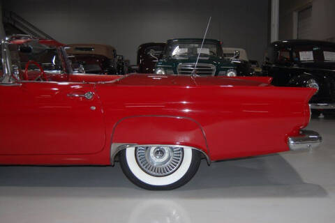 1957 Ford Thunderbird