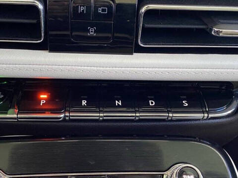 2022 Lincoln Nautilus Black Label