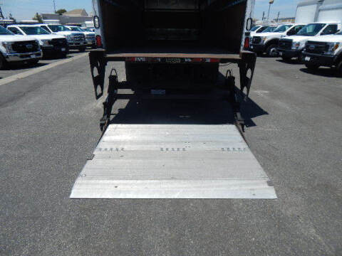 2016 Freightliner M2 106