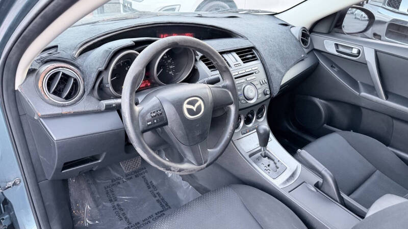 2010 Mazda MAZDA3 i Sport