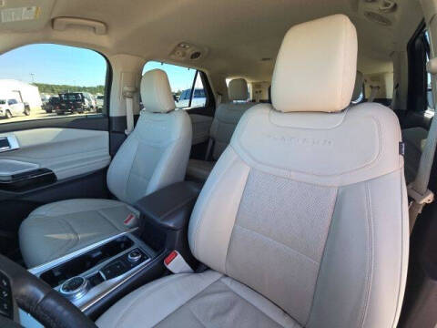 2023 Ford Explorer Platinum