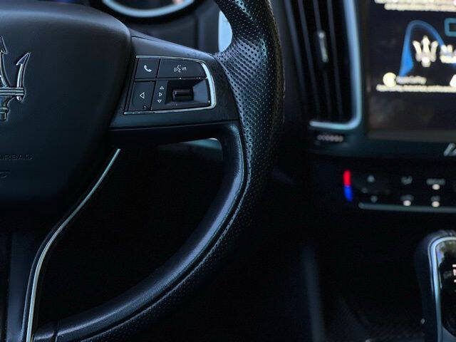 MaseratiLevante32