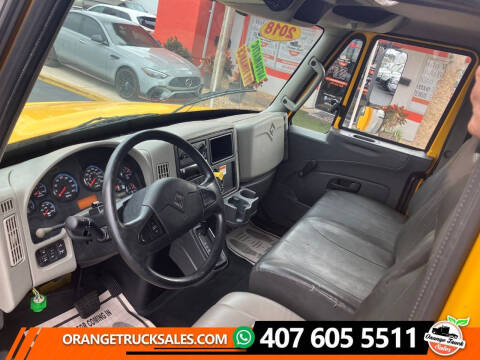 2018 International DuraStar 4300