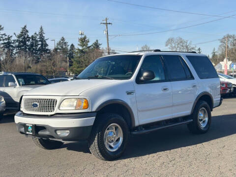 1999 Ford Expedition for sale at ALPINE MOTORS in Milwaukie OR