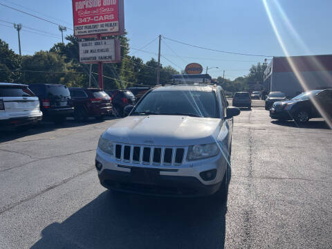 2011 Jeep Compass for sale at Parkside Auto Sales & Service in Pekin IL