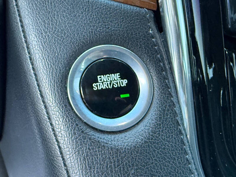 2017 Cadillac Escalade ESV Standard