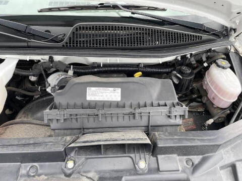 2023 GMC Savana 2500