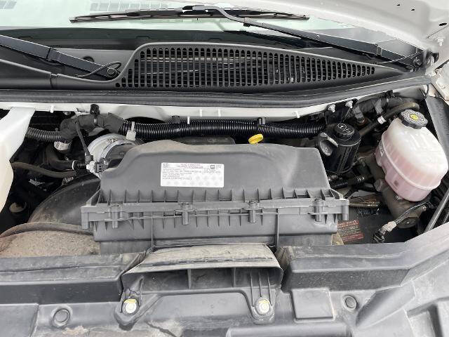 2023 GMC Savana 2500