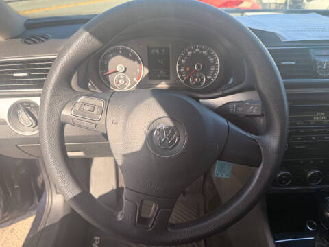 2012 Volkswagen Passat S