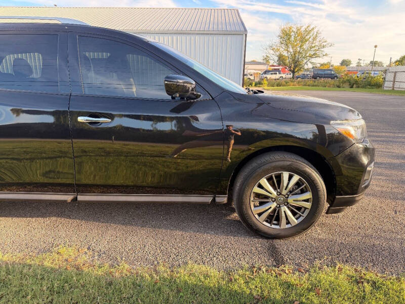 2020 Nissan Pathfinder SL