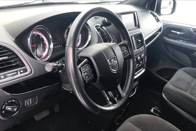 2018 Dodge Grand Caravan SE Plus