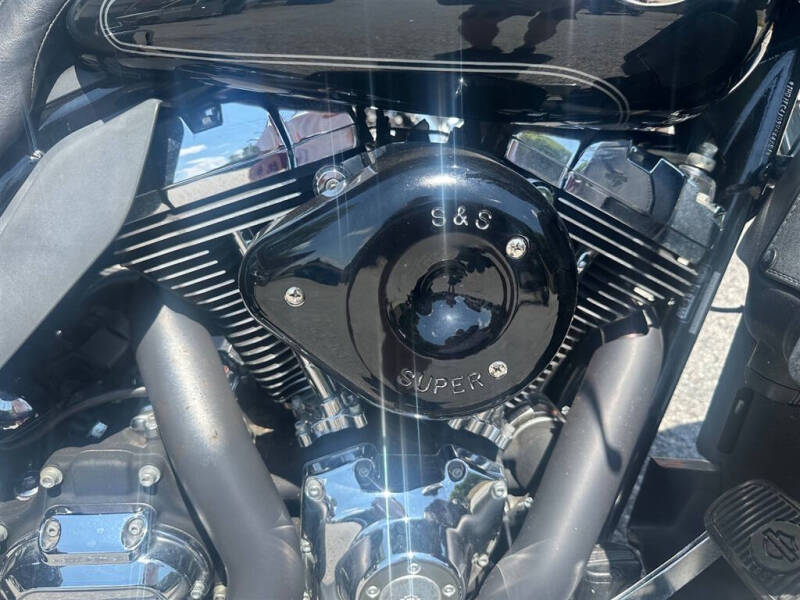 2009 Harley-Davidson FLHTCU -