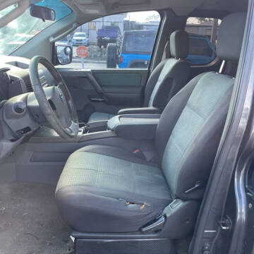 2005 Nissan Titan SE