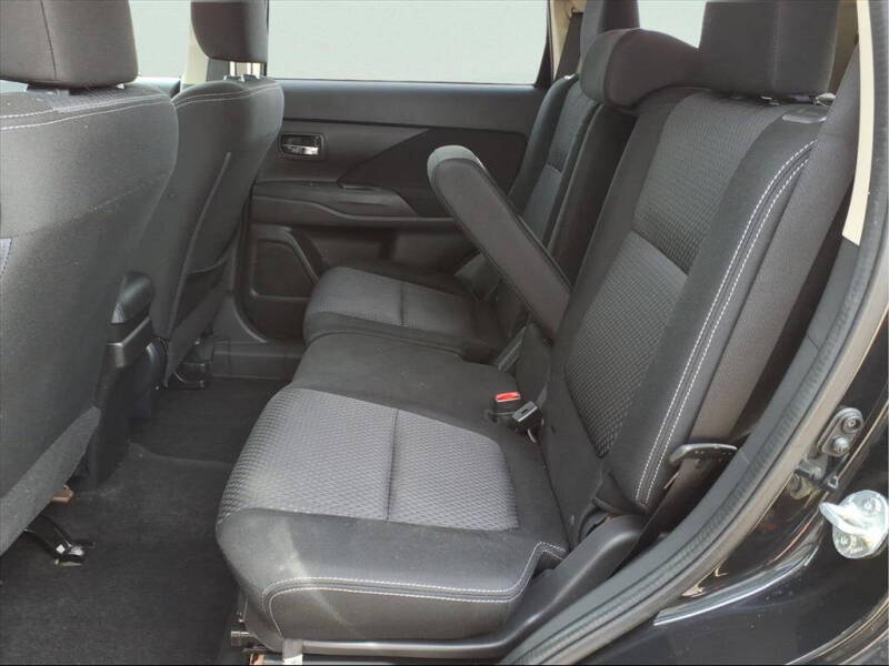 2017 Mitsubishi Outlander SE