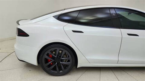 2023 Tesla Model S Plaid