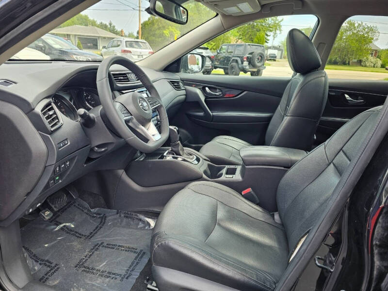 2017 Nissan Rogue SL