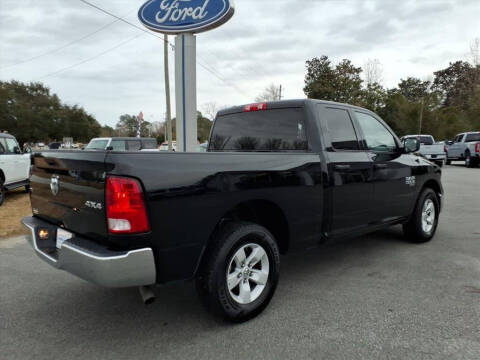 2024 RAM 1500 Classic SLT