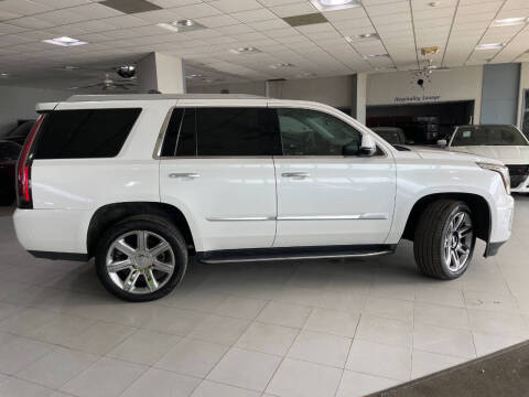 2019 Cadillac Escalade Luxury