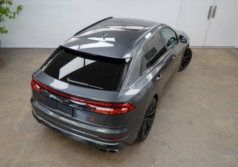 2023 Audi SQ8 4.0T quattro Premium Plus