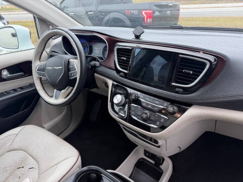 2017 Chrysler Pacifica Limited