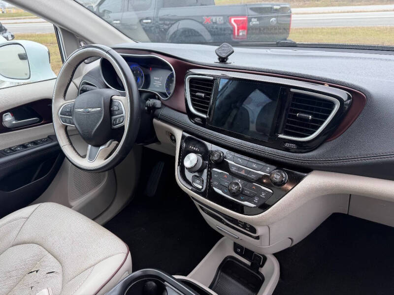 2017 Chrysler Pacifica Limited