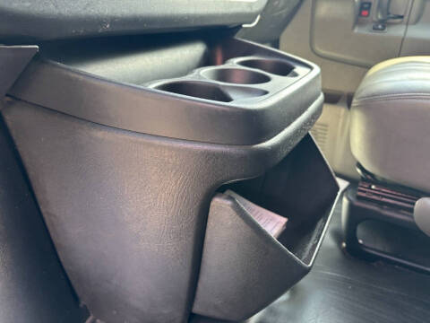 2020 Chevrolet Express 2500