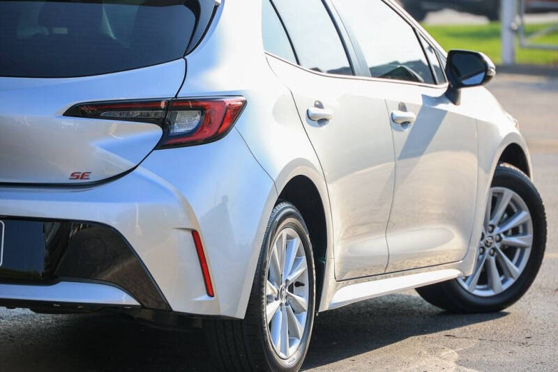 2024 Toyota Corolla Hatchback SE