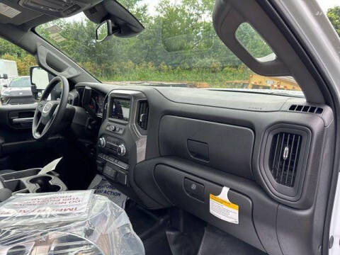 2025 GMC Sierra 3500HD CC