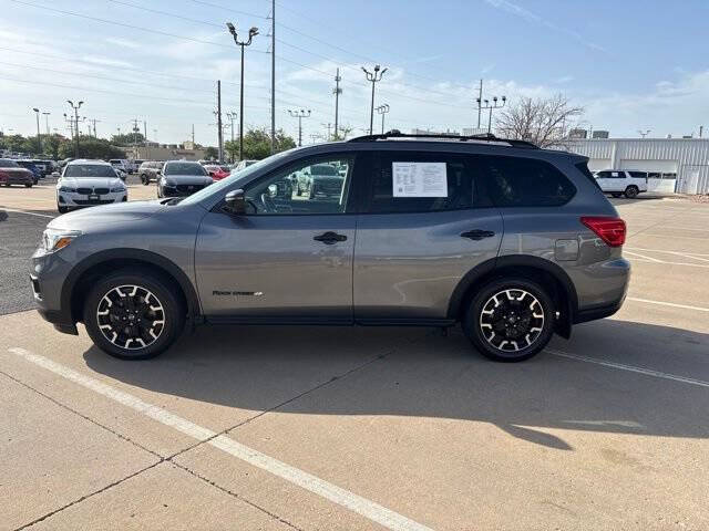 2019 Nissan Pathfinder SL