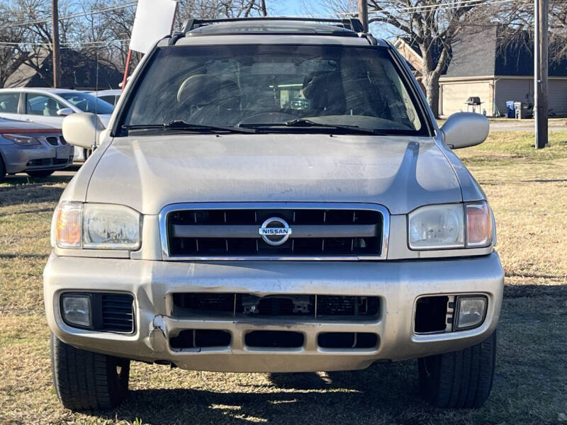 2003 Nissan Pathfinder LE
